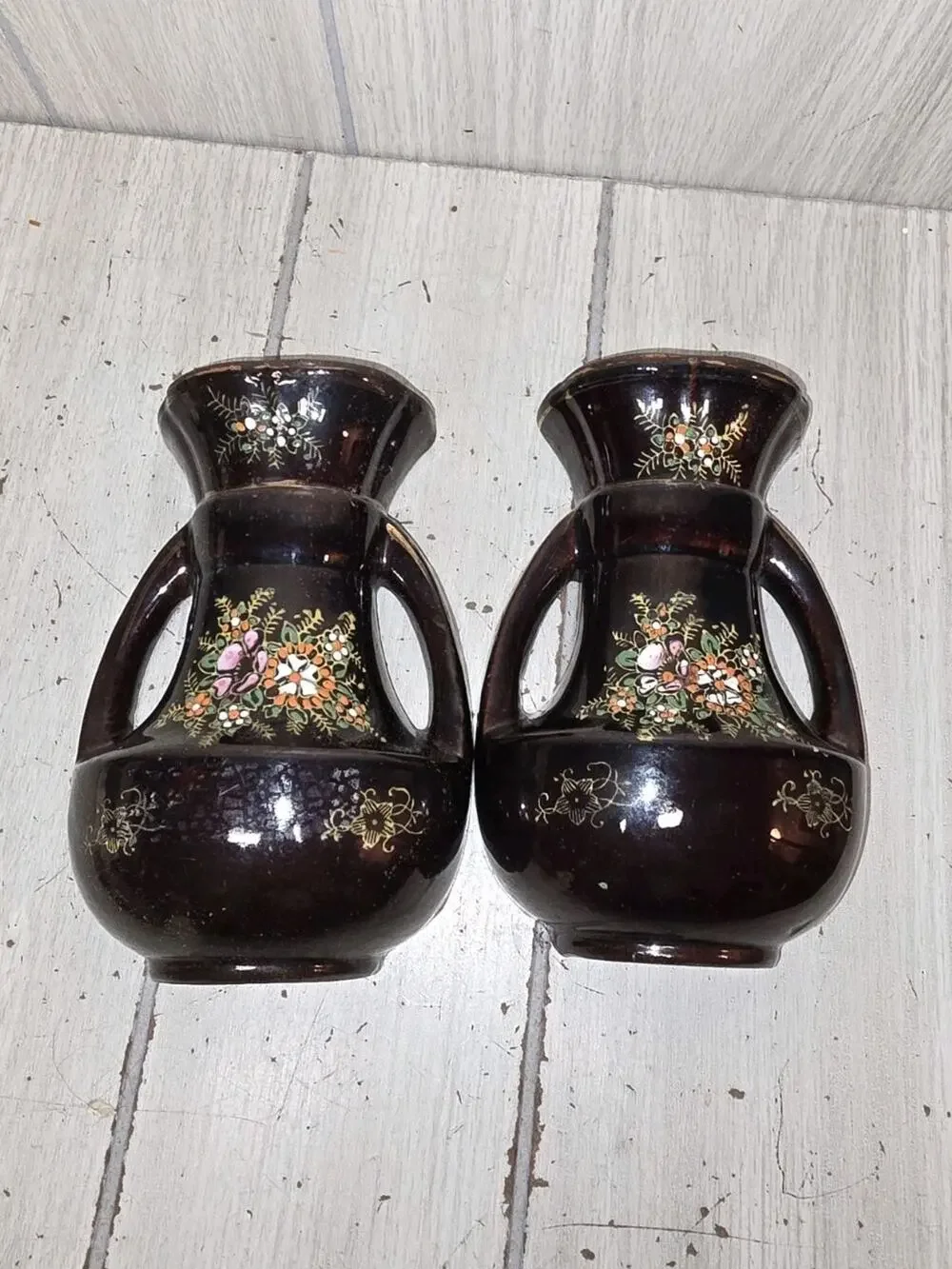 Vintage 1950s Japanese Porcelain Wall Pockets Handpainted Floral Redware Set